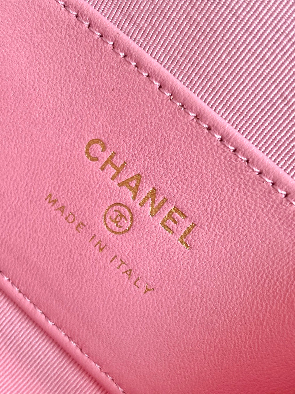CHANEL MINI 13 CLUTCH WITH STRAP IN LIGHT PINK LAMBSKIN ATTACH BOW