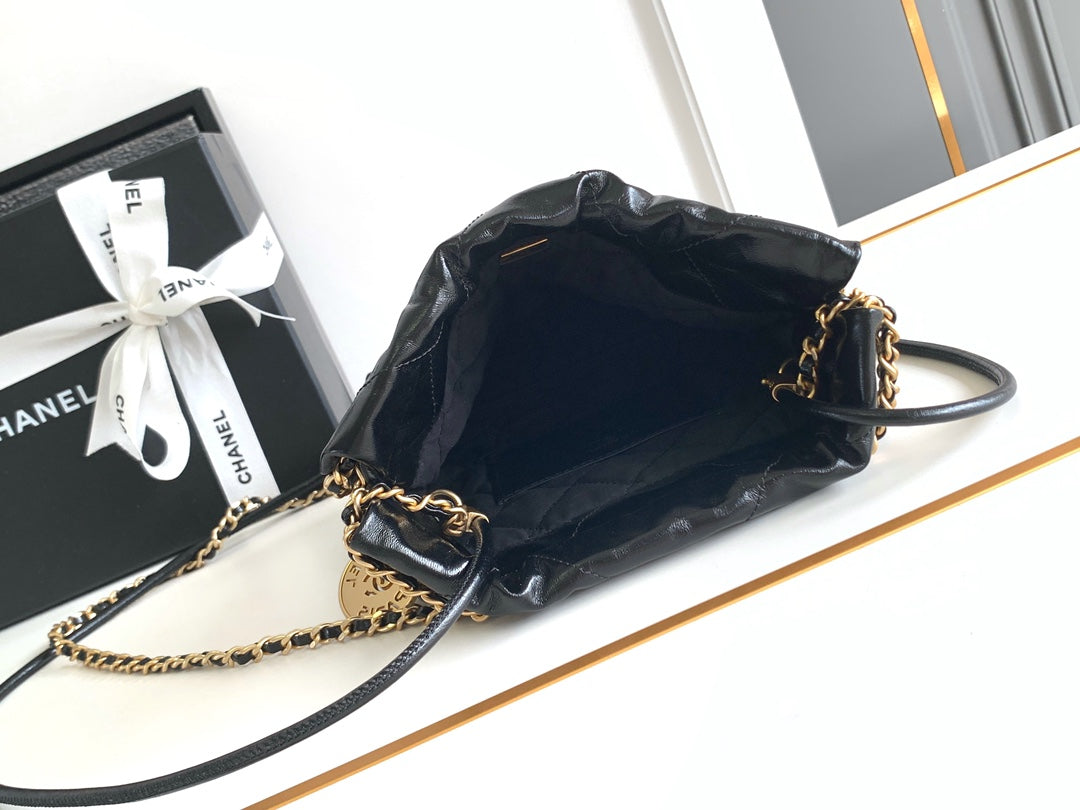 CHANEL MINI 20 BAG IN BLACK SHINNY CALFSKIN WITH GOLD METAL
