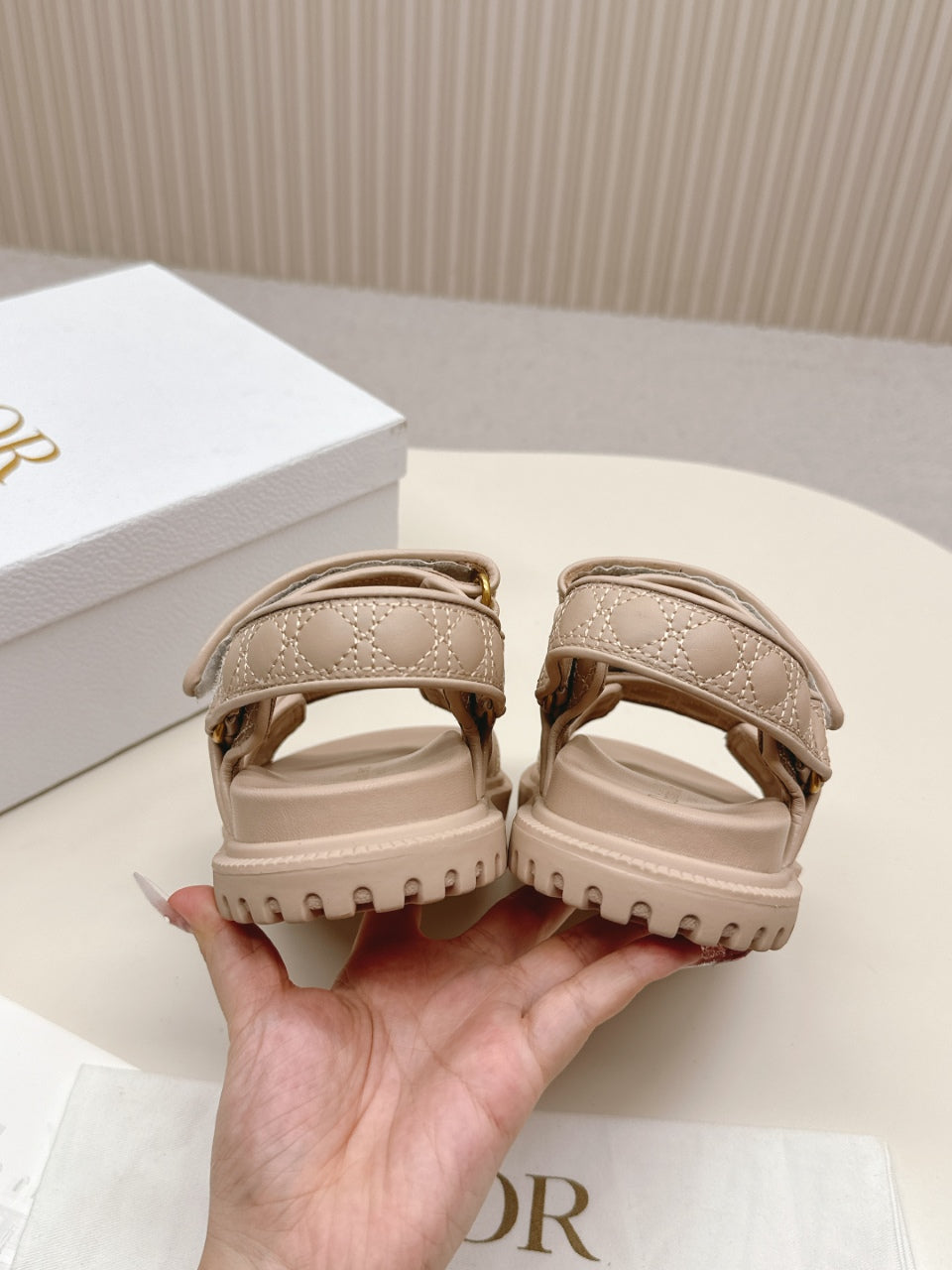 DIOR BACK-STRAP SANDALS 25S IN BEIGE CALFSKIN
