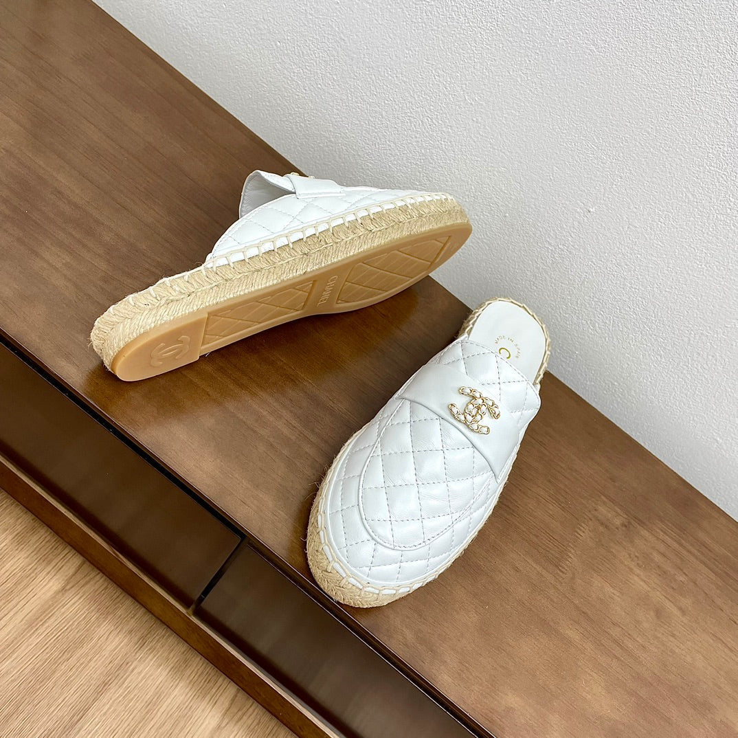 CHANEL Women Half - Slippers White Lambskin