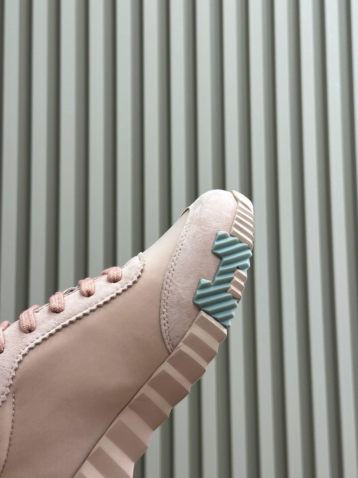 HERMES BOUNCING SNEAKERS LIGHT PINK CALFSKIN