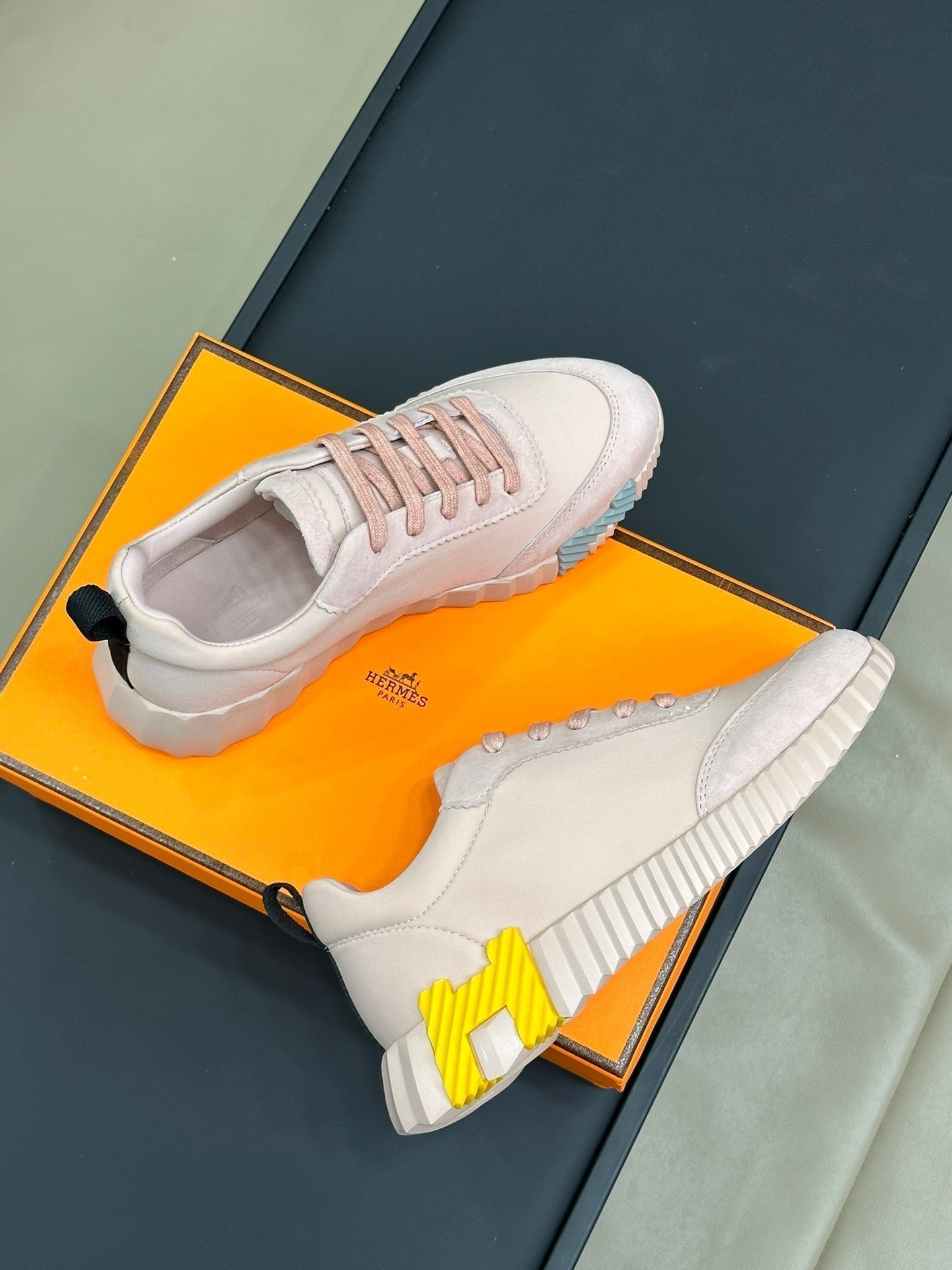 HERMES BOUNCING SNEAKERS LIGHT PINK CALFSKIN