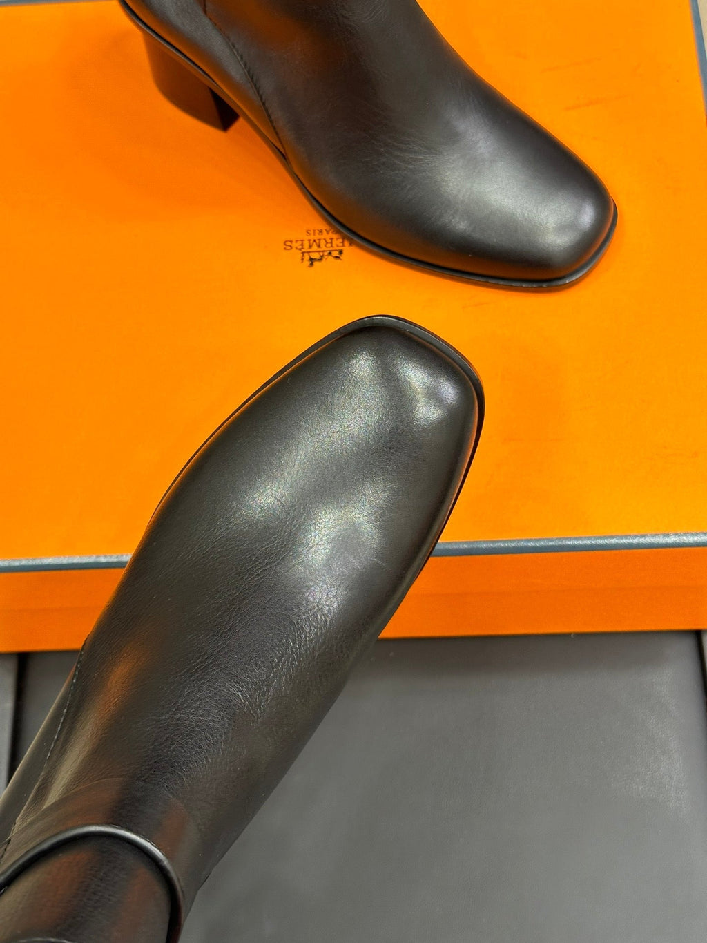 HERMES JILL 60 ANKLE BOOT IN BLACK CALFSKIN