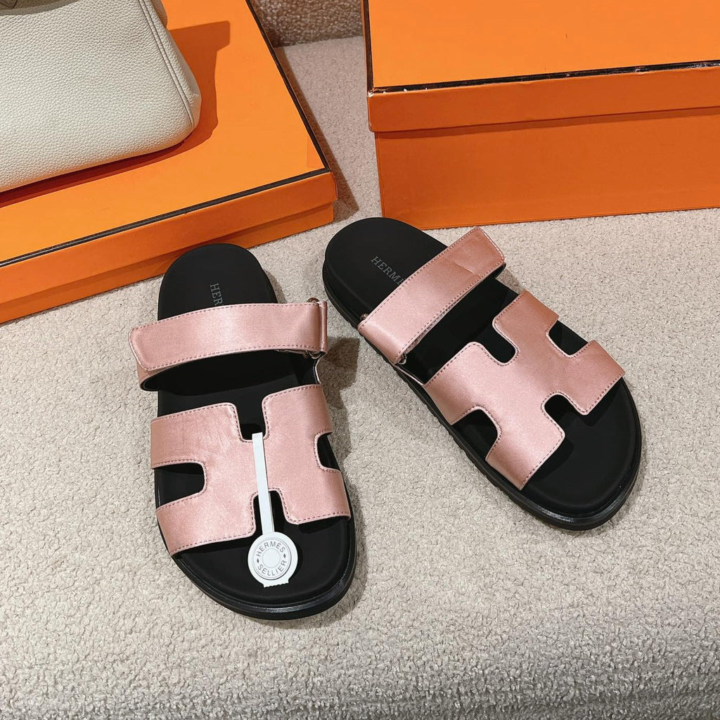 HERMES CHYPRE SANDAL BLACK MIX PASTEL PINK CALFSKIN