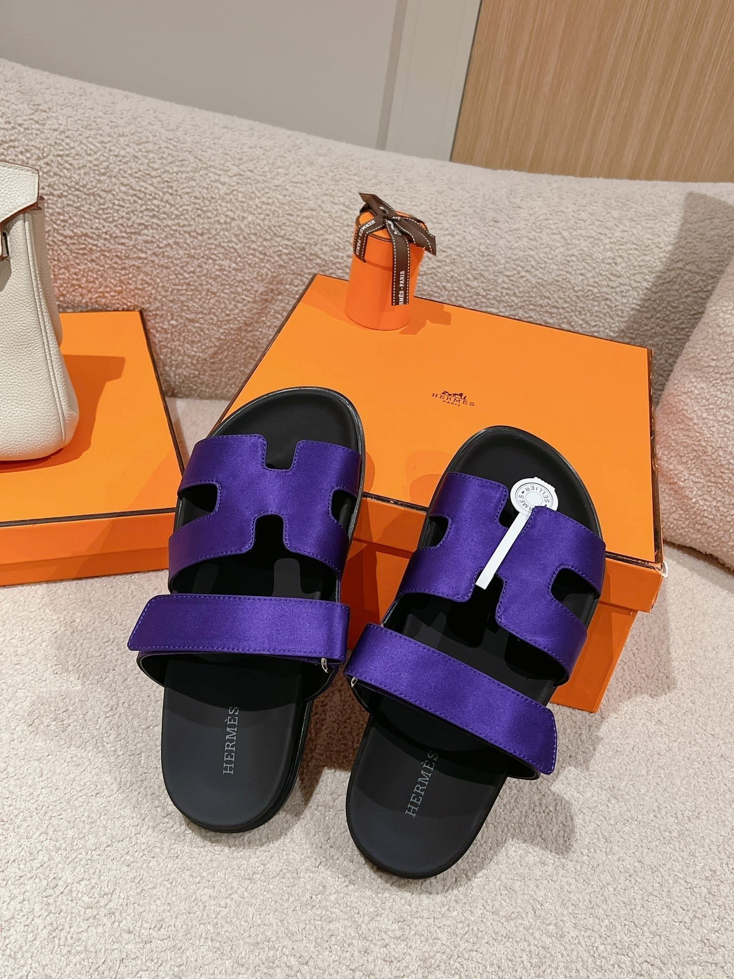 HERMES CHYPRE SANDAL BLACK MIX IMPERIAL BLUE CALFSKIN