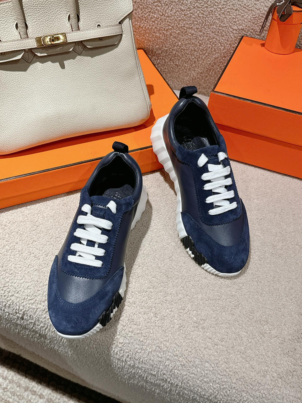 HERMES MAINLAND SNEAKER IN NAVY BLUE SUEDE AND CALFSKIN 959296