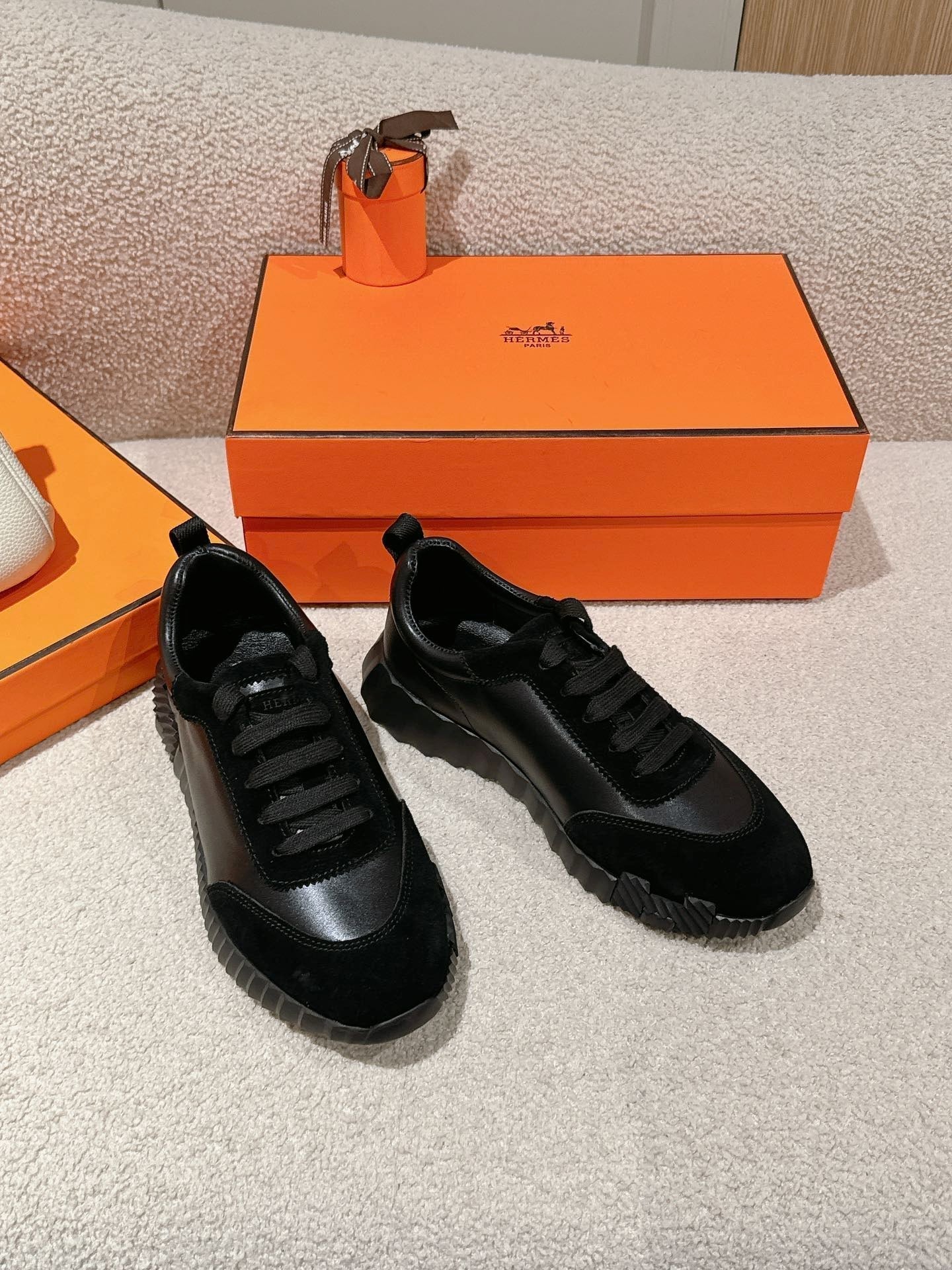 HERMES MAINLAND SNEAKER IN FULL BLACK SUEDE AND CALFSKIN