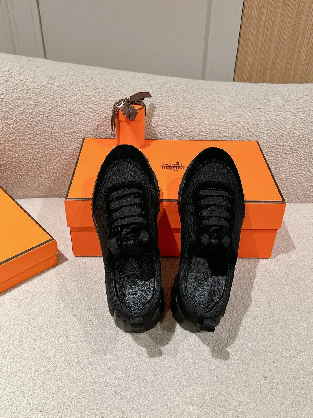 HERMES MAINLAND SNEAKER IN FULL BLACK SUEDE AND BREATHABLE MESH FABRIC