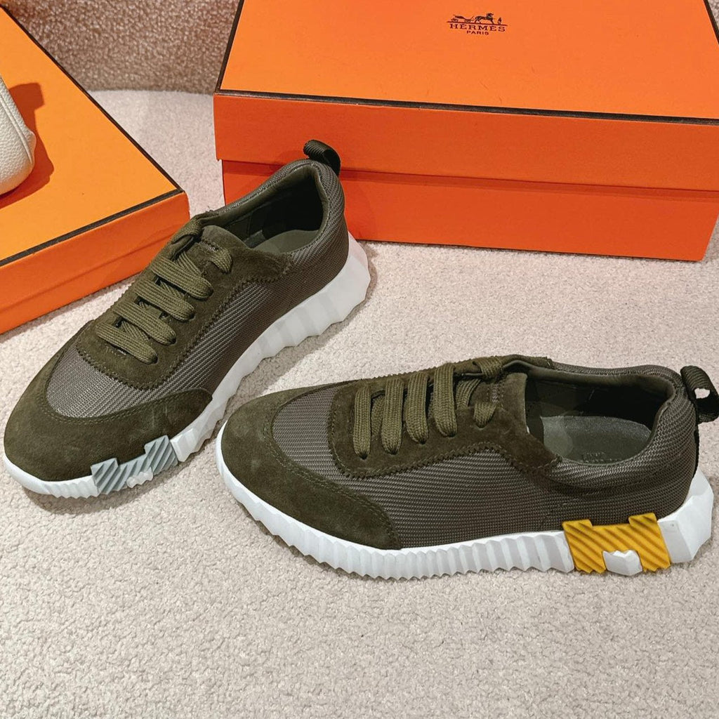 HERMES MAINLAND SNEAKER IN ARMY GREEN SUEDE AND BREATHABLE MESH FABRIC