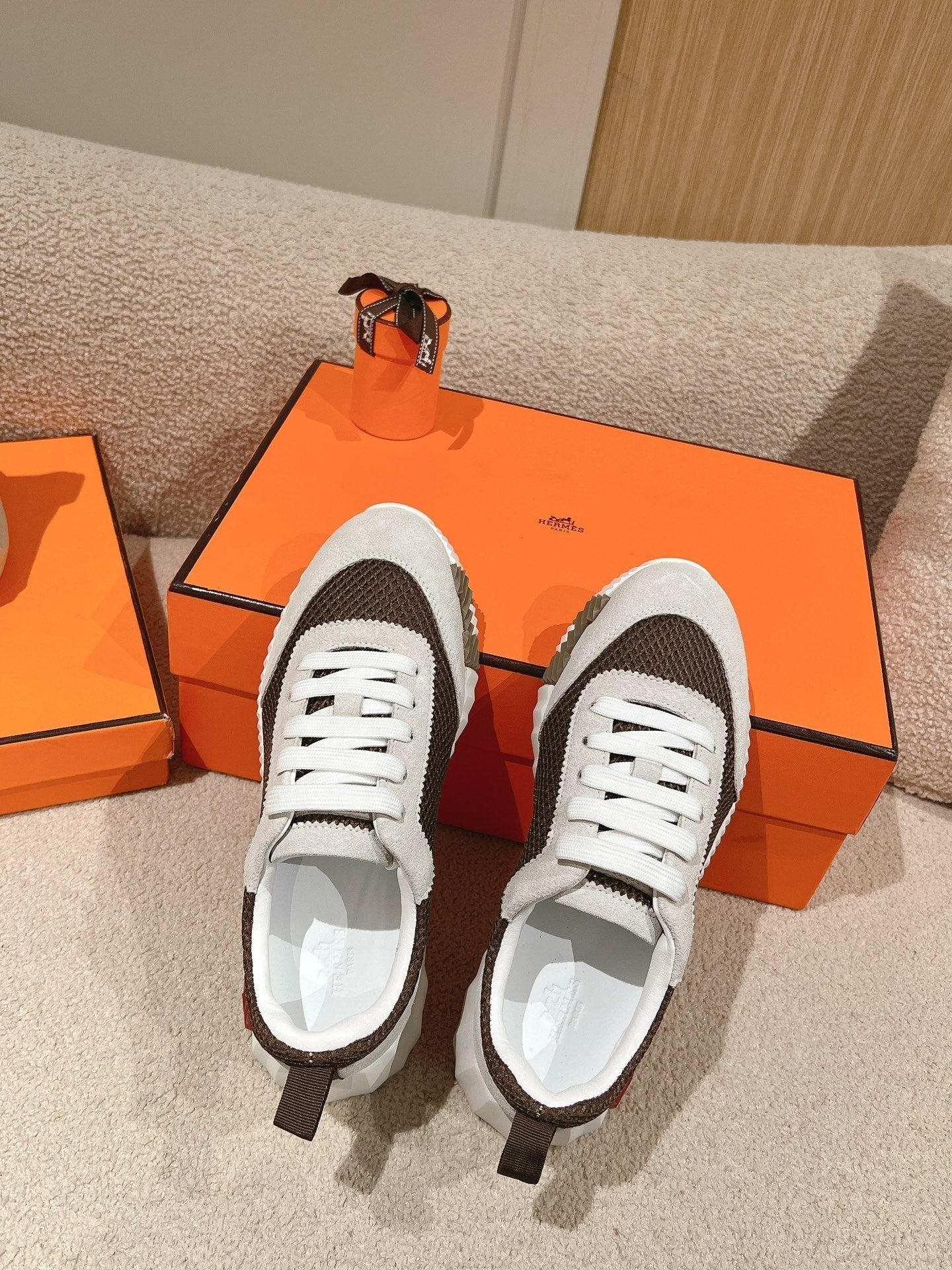 HERMES MAINLAND SNEAKER IN PALE GRAY SUEDE AND MOCHA BROWN BREATHABLE MESH FABRIC