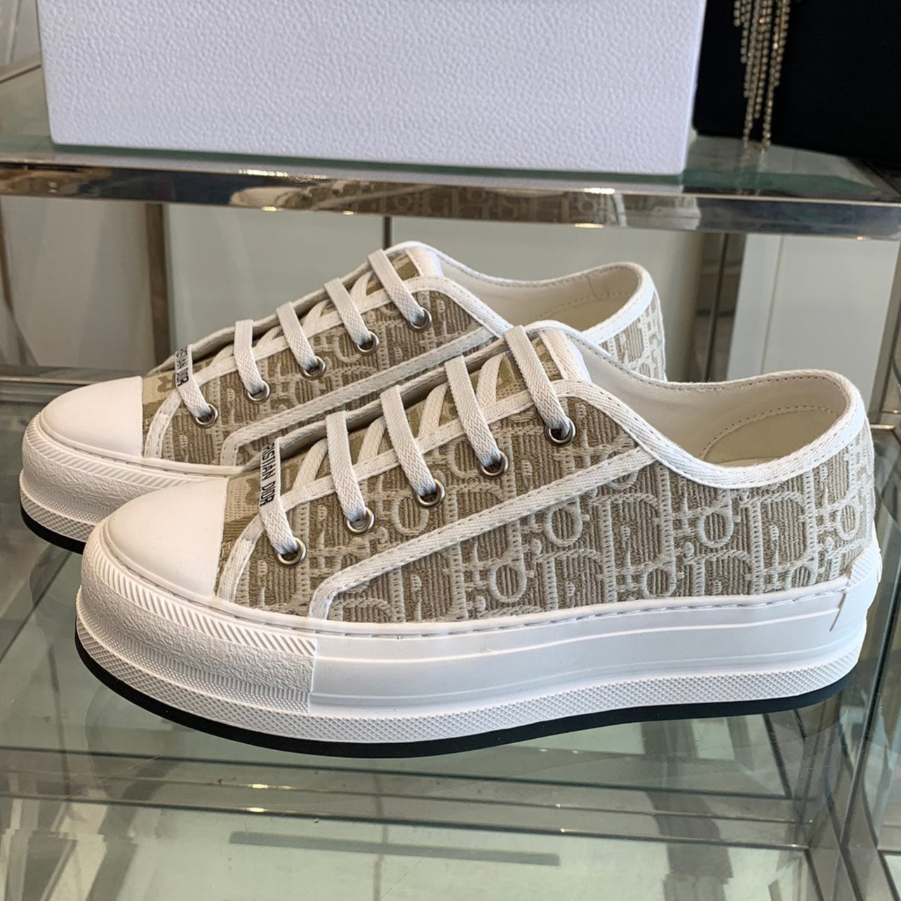 DIOR WALK'N PLATFORM SNEAKER CAMEL BEIGE OBLIQUE EMBROIDERED COTTON