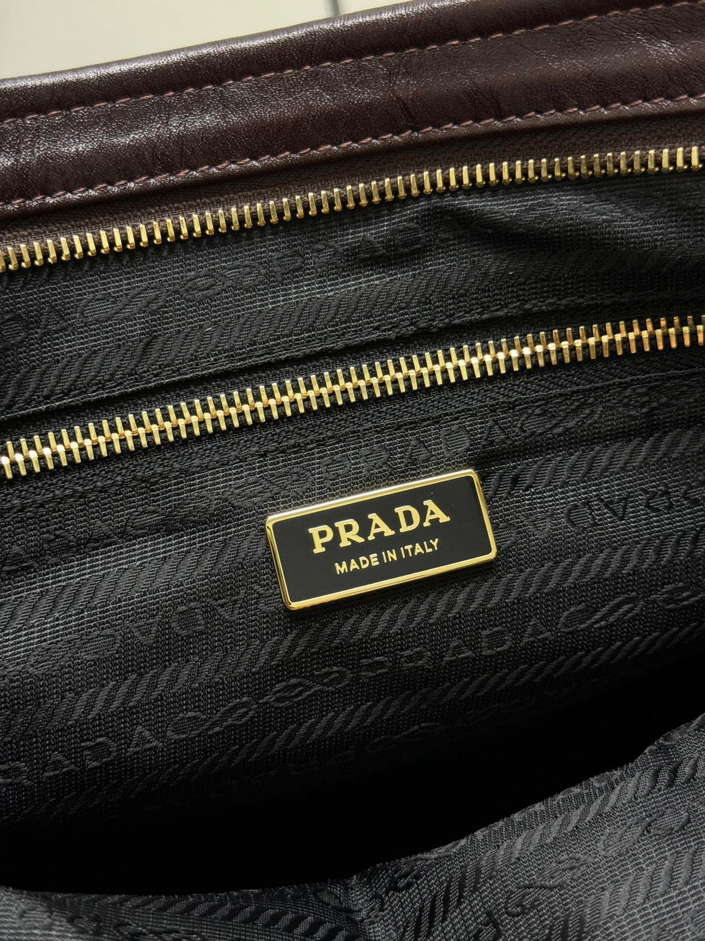 PRADA 25S BONNIE LARGE HANDBAG 38 IN RK BROWN GLOSSY CALFSKIN GOLD HARDWRE