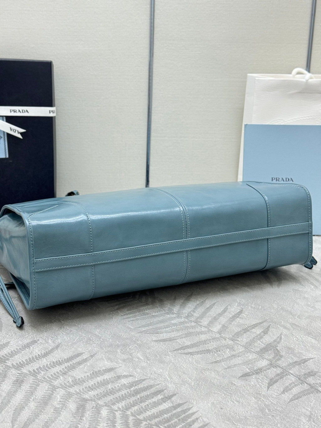 PRADA 25S LUX SOFT BAG 42 IN BLUE GLOSSY CALFSKIN GOLD HARDWARE