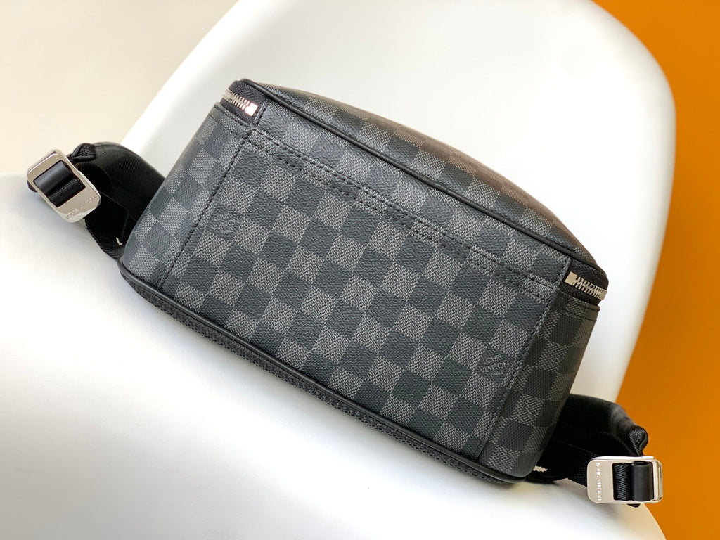 LOUIS VUITTON LV 25S MICHAEL BACKPACK 42 IN DAMIER INFINI ONYX CALFSKIN