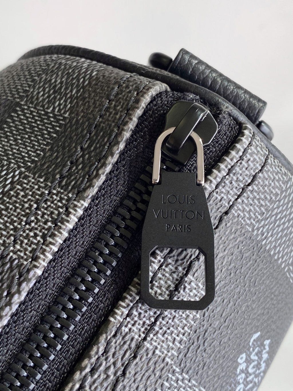 LOUIS VUITTON LV 25S KEEPALL BANDOULIÈRE 25 BAG IN DAMOFLAGE BLACK CALFSKIN