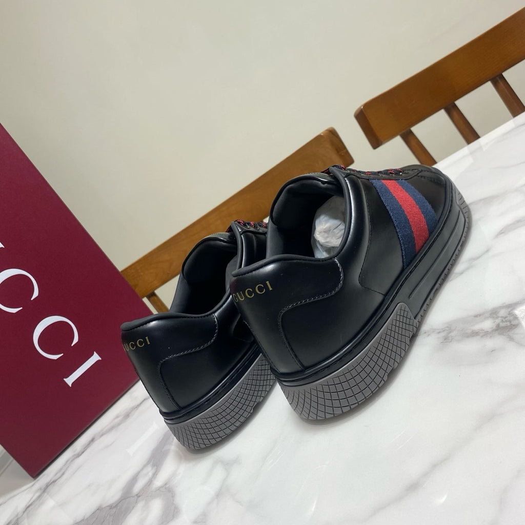 GUCCI 26S SNEAKER IN BLACK CALFSKIN