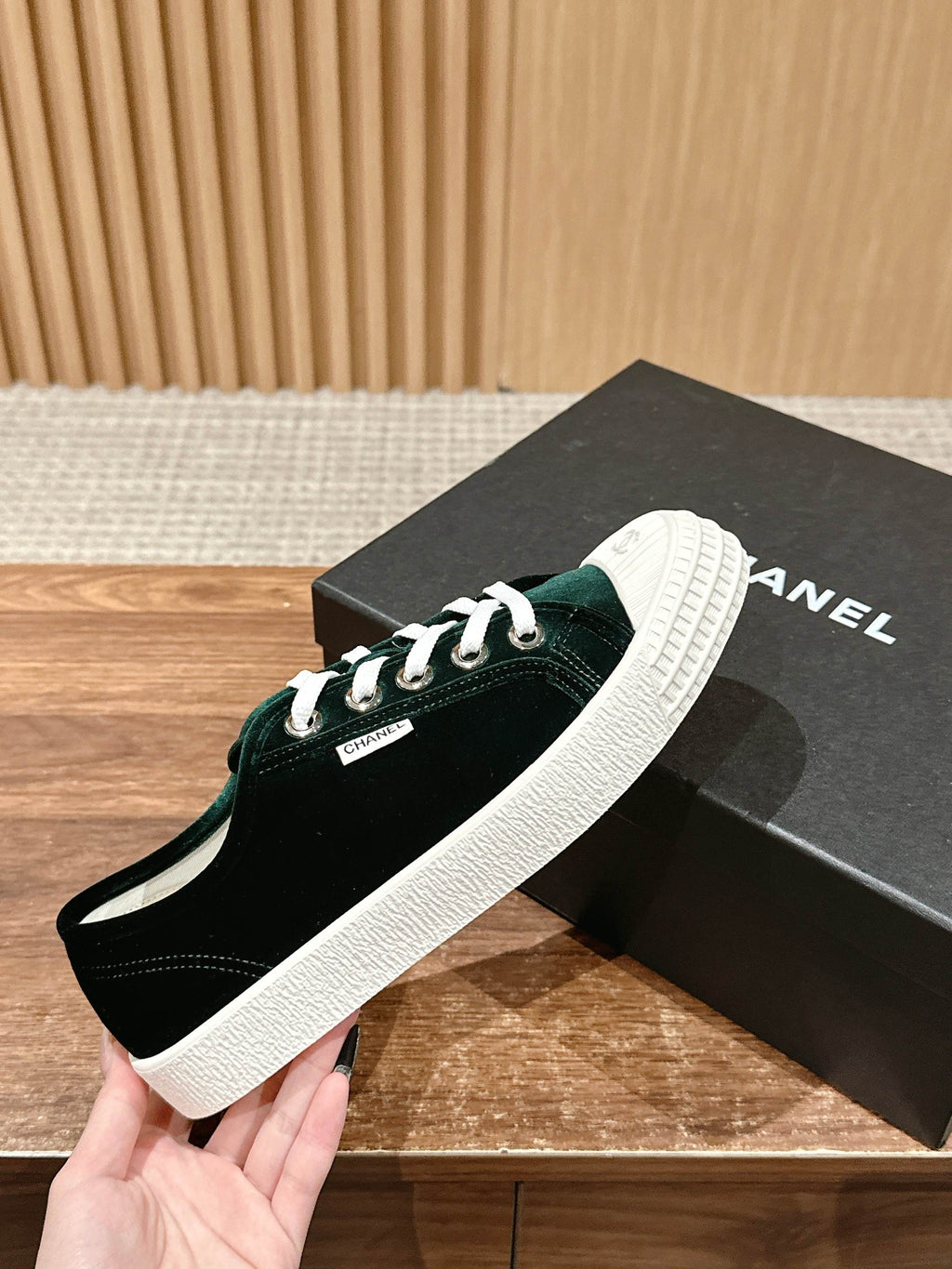 CHANEL CONVERSE SNEAKER IN DARK GREEN VELVET