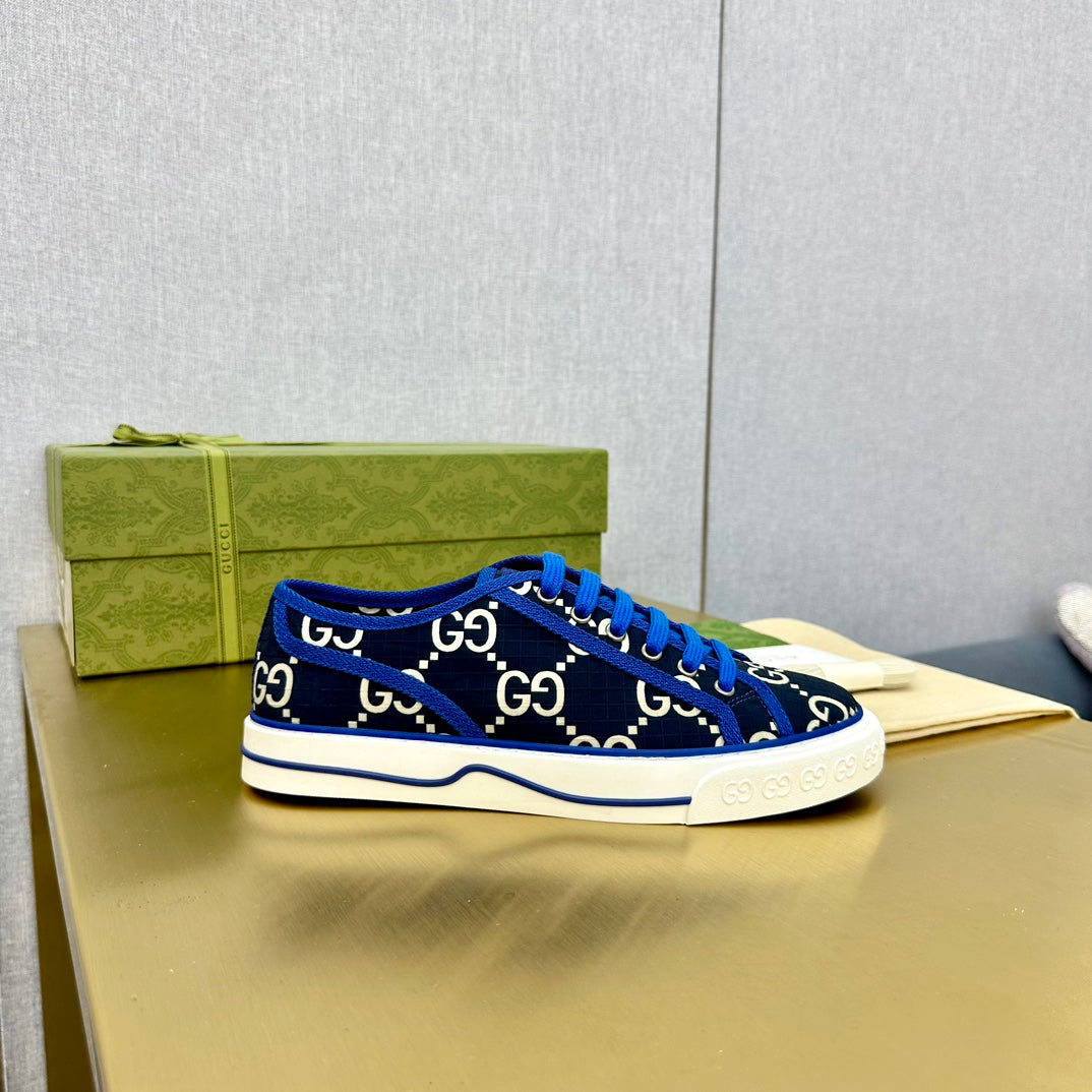 GUCCI TENNIS 1977 TRAINER BLACK AND COBALT CANVAS