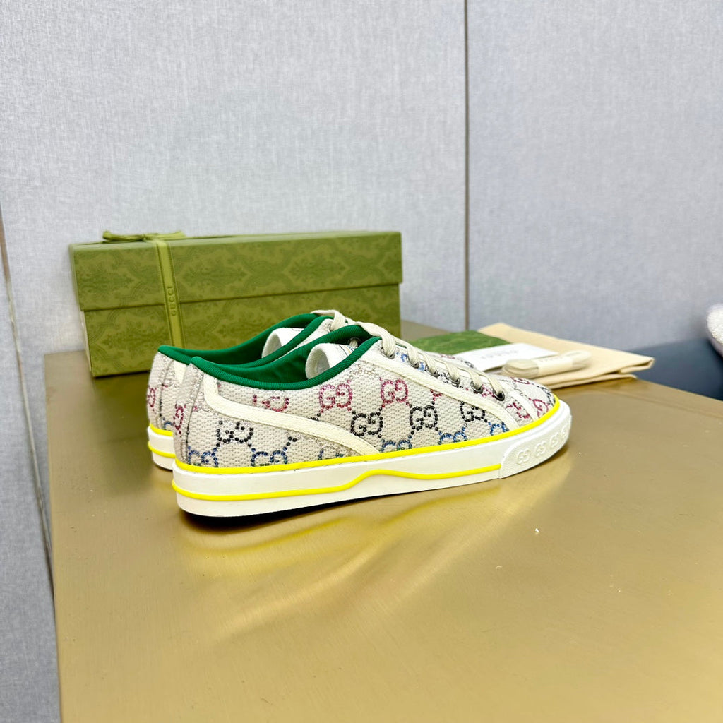 GUCCI TENNIS 1977 TRAINER LIGHT GRAY CANVAS WITH YELLOW TRIM