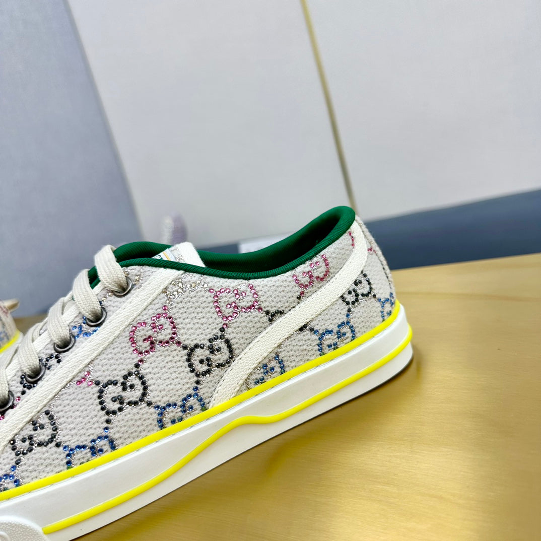 GUCCI TENNIS 1977 TRAINER LIGHT GRAY CANVAS WITH YELLOW TRIM