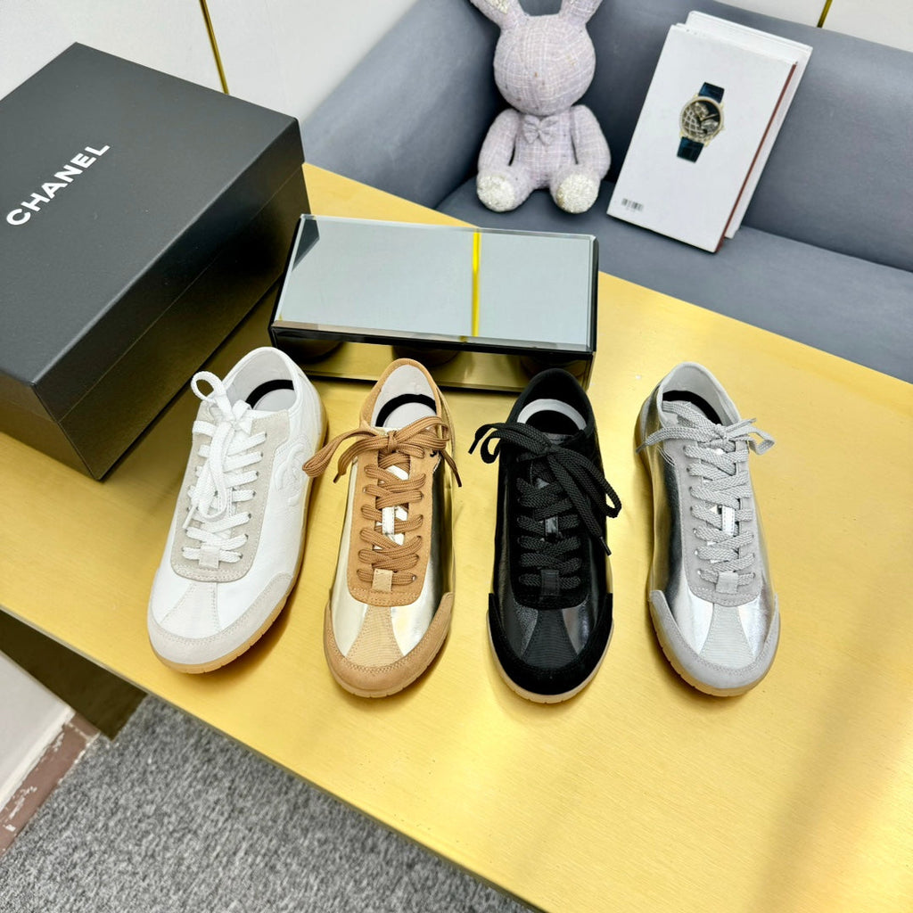 CHANEL SNEAKER IN GOLD CALFSKIN AND SUEDE