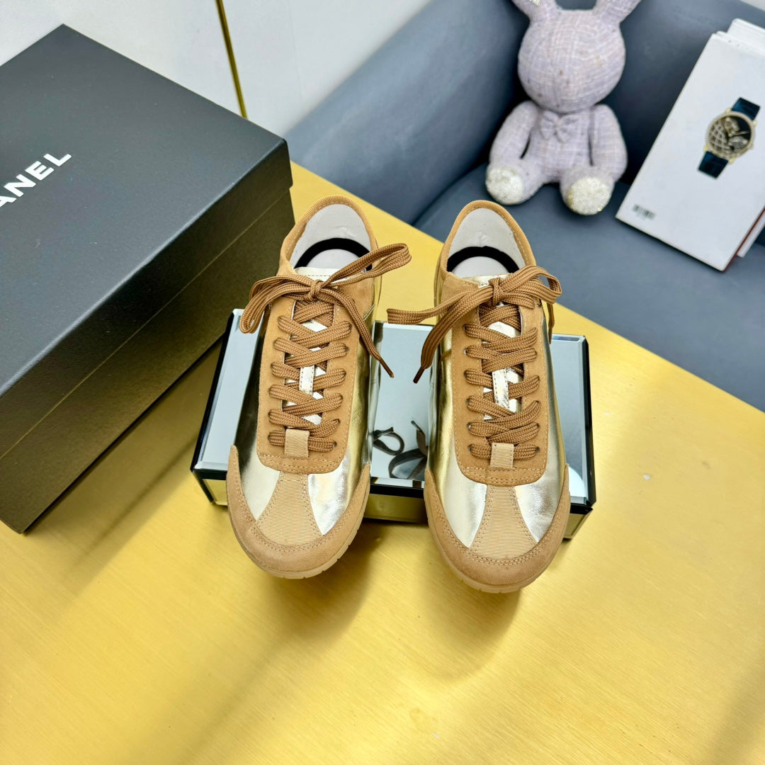 CHANEL SNEAKER IN GOLD CALFSKIN AND SUEDE