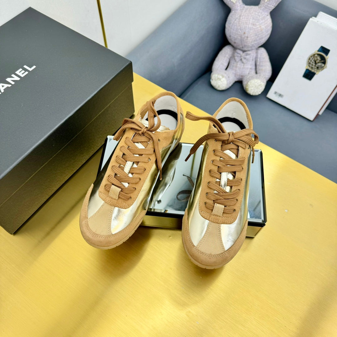 CHANEL SNEAKER IN GOLD CALFSKIN AND SUEDE