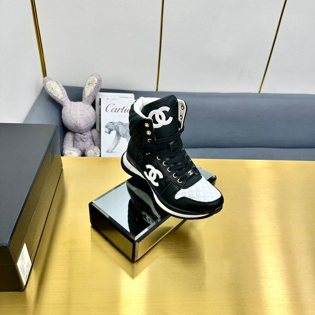 CHANEL ATHLETIC SHOES IN BLACK CALFSKIN