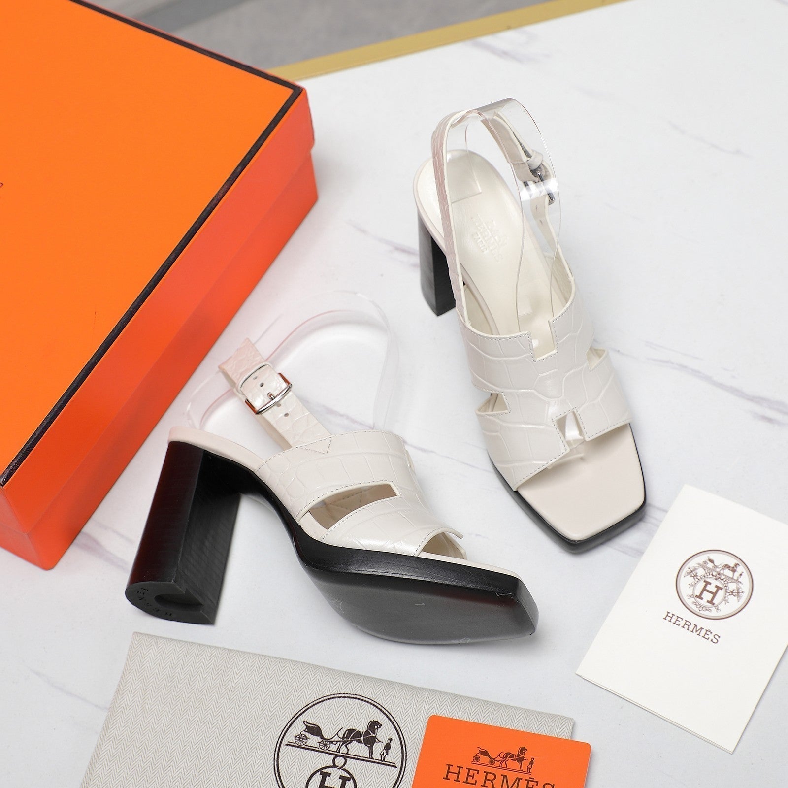 HERMES ERIS 95 SANDAL WHITE CALFSKIN PATTERNED