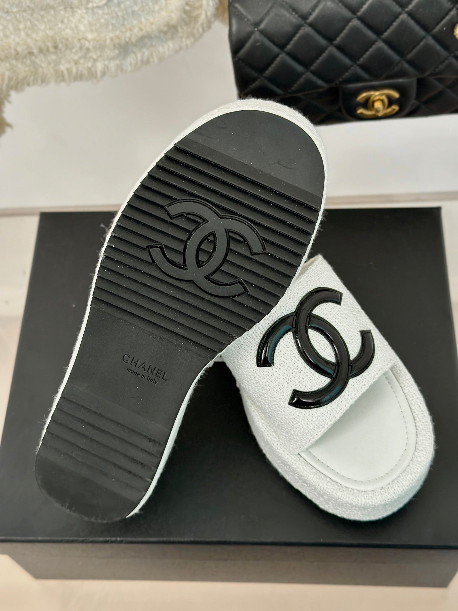 CHANEL CLASSIC SLIPPERS THICK SOLE IN WHITE TWEED