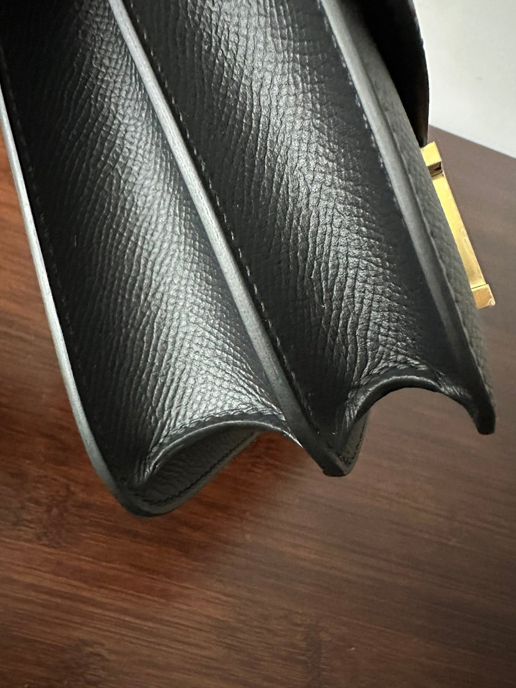 HERMES CONSTANCE 18 BLACK EPSOM GOLD HARDWARE WITH MIRROR
