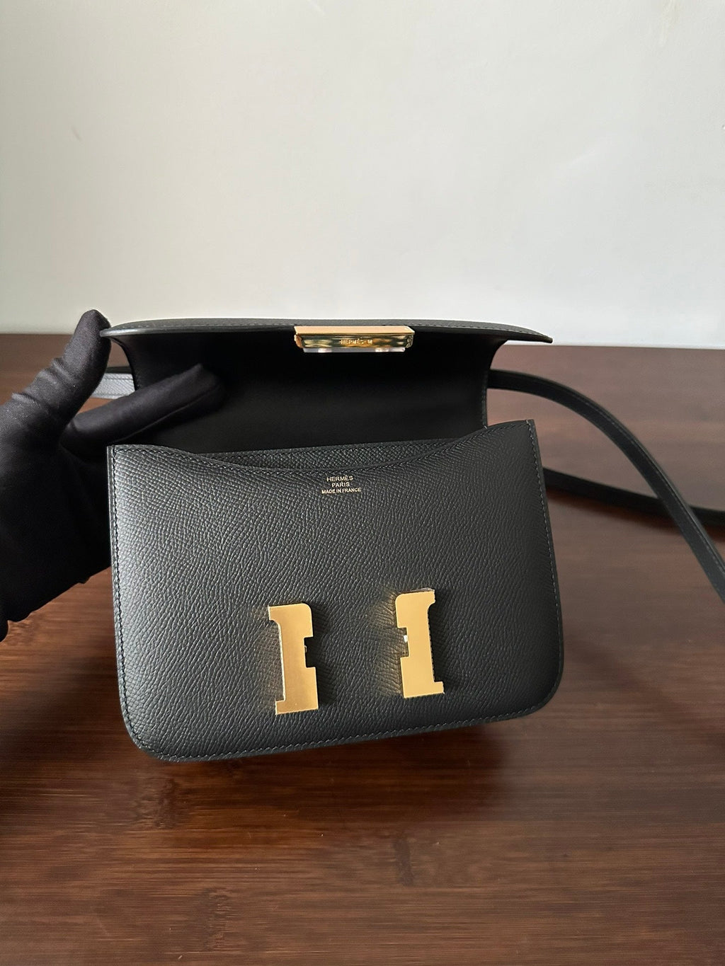 HERMES CONSTANCE 18 BLACK EPSOM GOLD HARDWARE WITH MIRROR