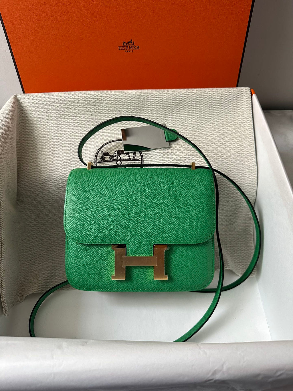HERMES CONSTANCE 18 GREEN EPSOM GOLD HARDWARE