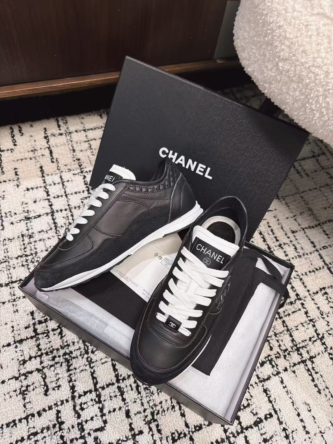 CHANEL TRAINERS SNEAKER IN BLACK CALFSKIN AND SUEDE