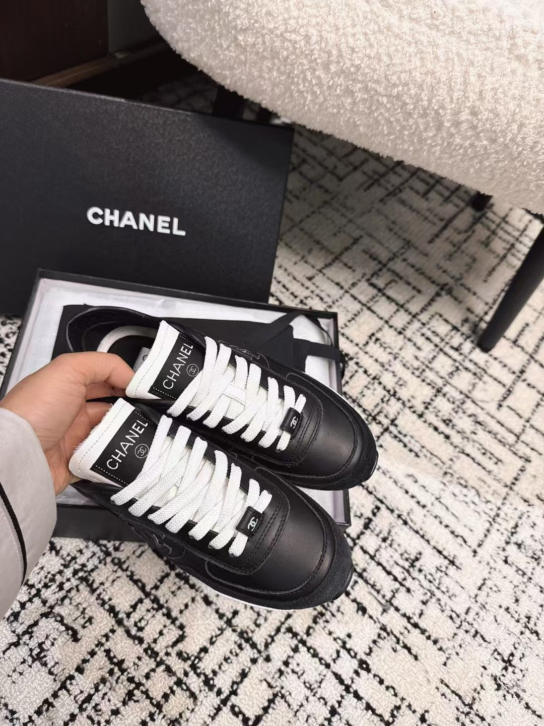 CHANEL TRAINERS SNEAKER IN BLACK CALFSKIN AND SUEDE