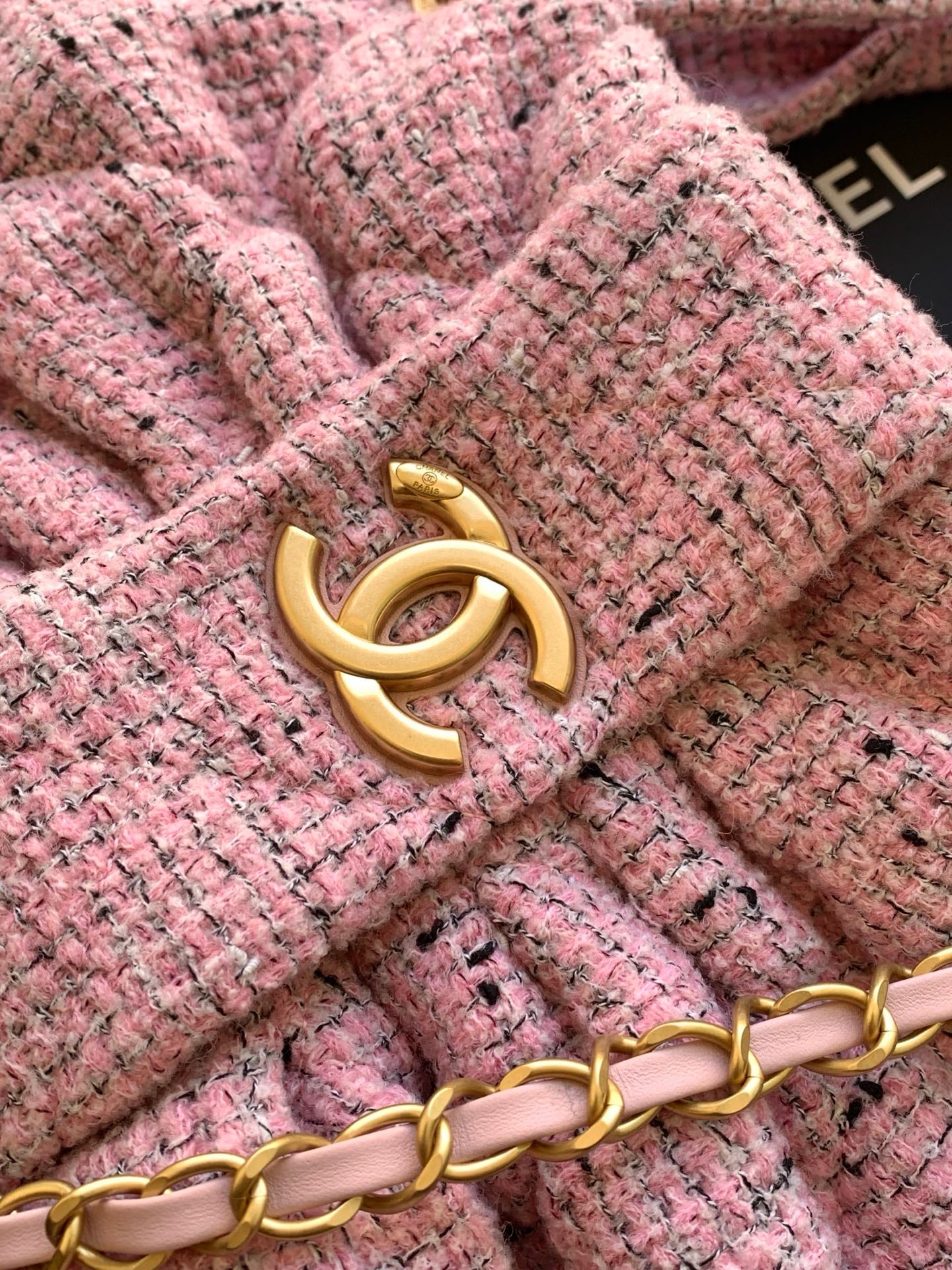CHANEL 25S BOW BAG 38 IN PINK TWEED WITH GOLD HARDWARE