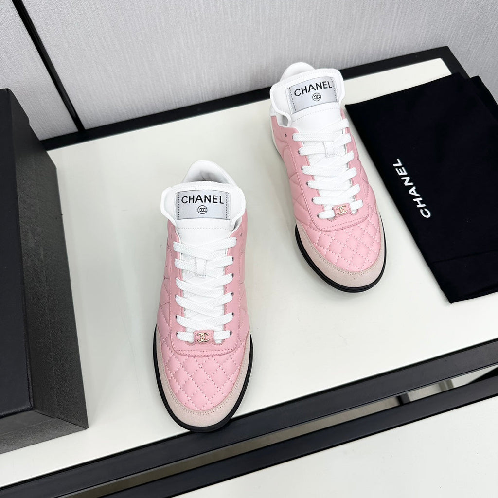 CHANEL SPORTS SHOES IN LIGHT PINK CALFSKIN