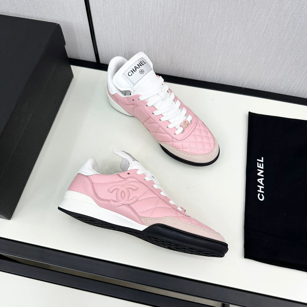 CHANEL SPORTS SHOES IN LIGHT PINK CALFSKIN