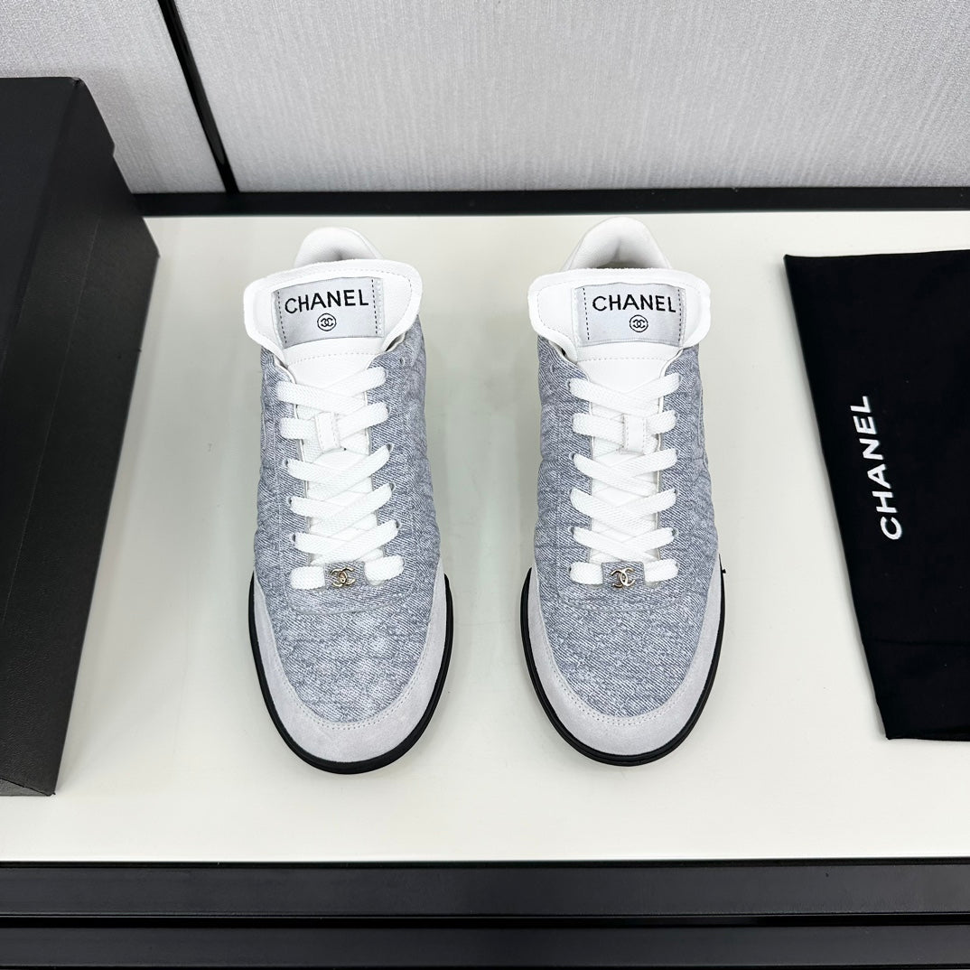 CHANEL SPORTS SHOES IN GREY FABRIC