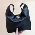 CHANEL QUILTED LARGE HOBO BAG 35 IN BLACK LAMBSKIN GOLD HARDWARE
