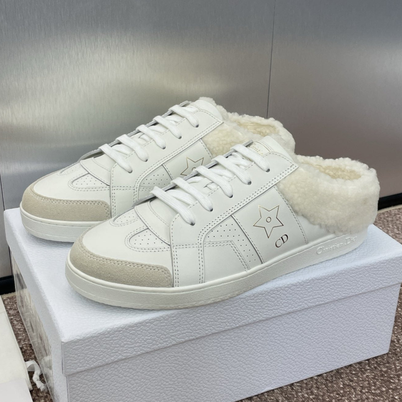DIOR STAR SNEAKER IN WHITE CALFSKIN AND SHEARLING