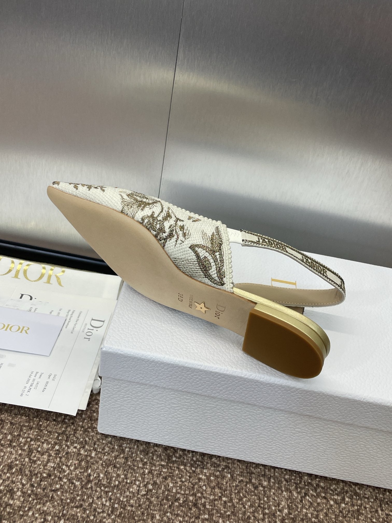 DIOR J'A SLINGBACK PUMP WHITE AND GOLD-TONE MILLEFIORI JACQUARD