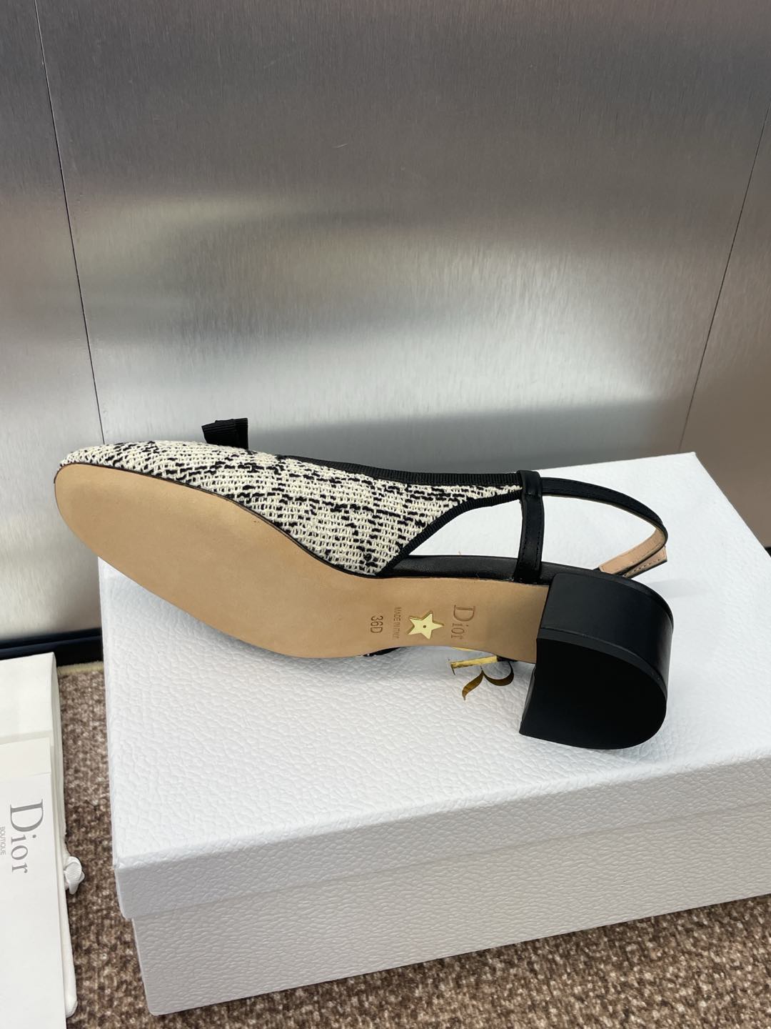 DIOR SLINGBACK PUMP IN WHITE MIX BLACK EMBROIDERED CANNAGE TWEED 35 MM