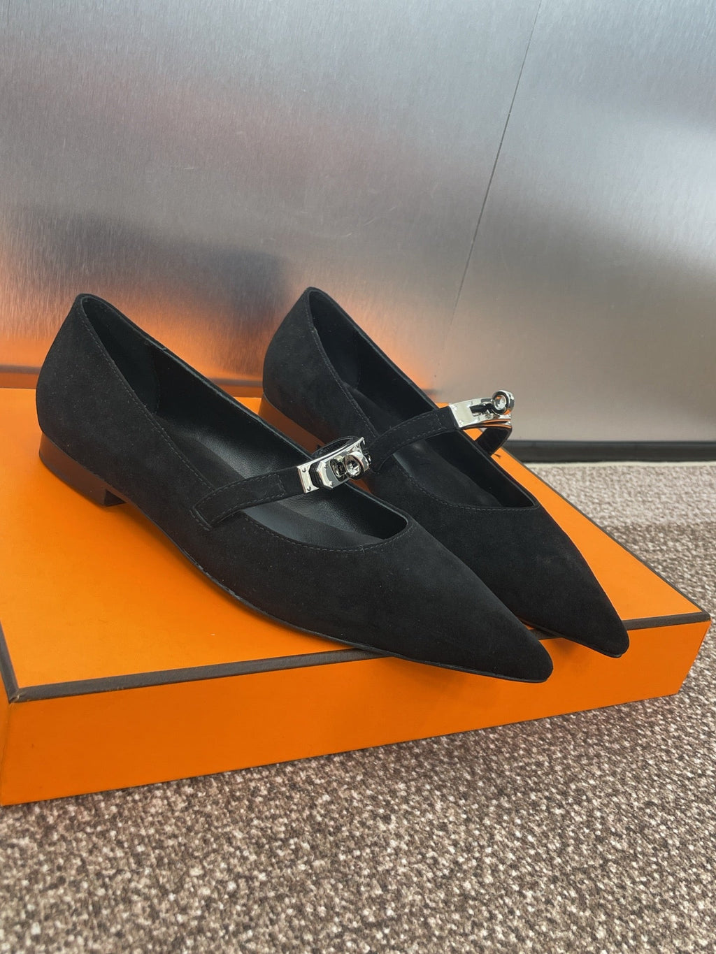 HERMES KIARA FLAT PUMP IN BLACK SUEDE
