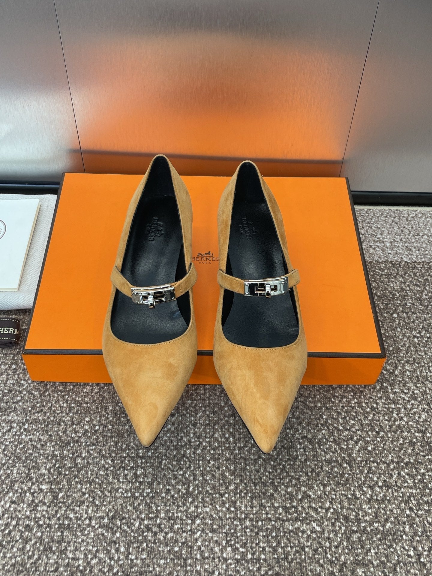 HERMES KIARA 40 MM PUMP IN BRONZE BROWN SUEDE