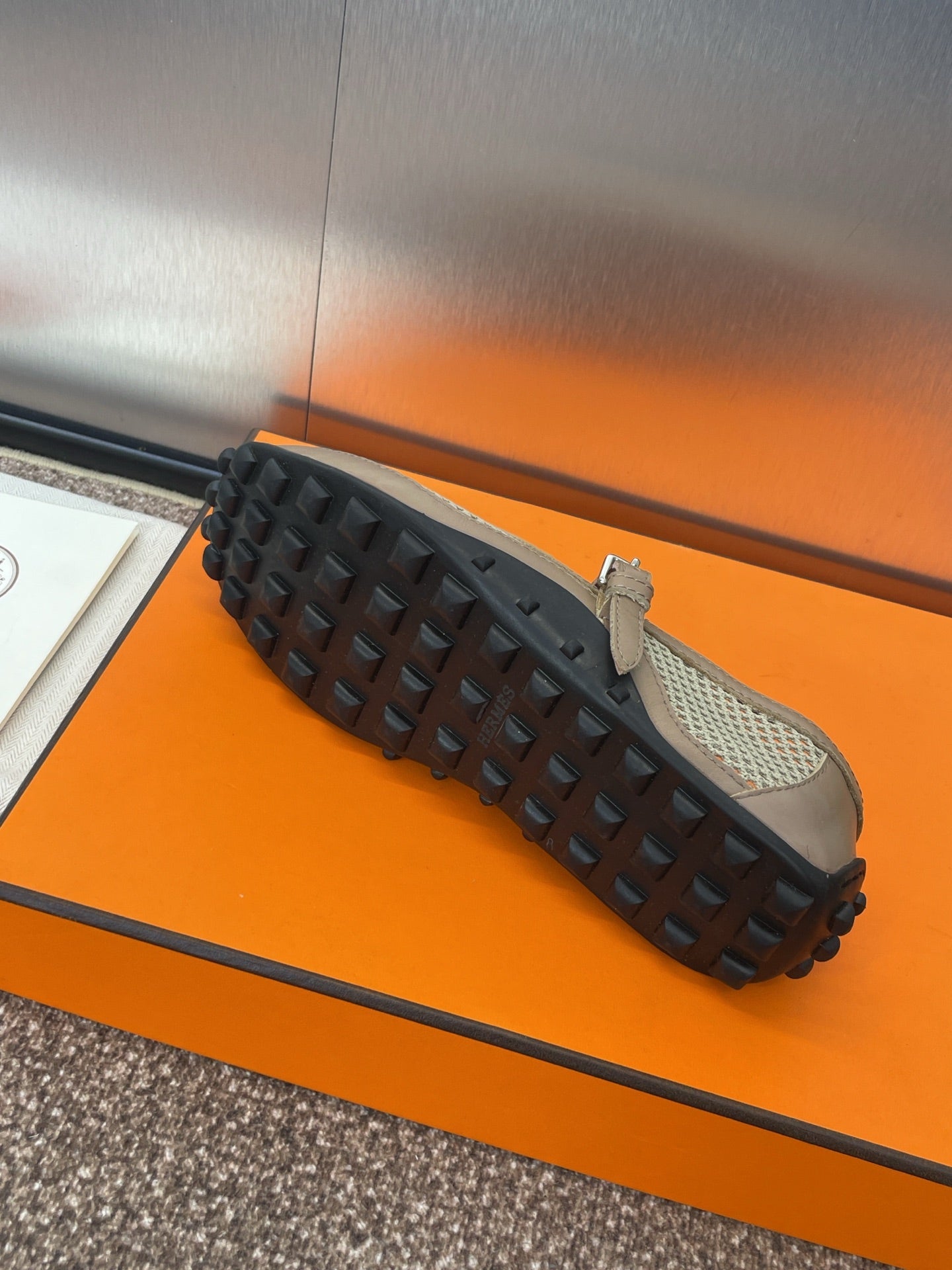 HERMES KICHU BALLET FLAT IN MOCHA BROWN CROCHET KNIT AND CALFSKIN