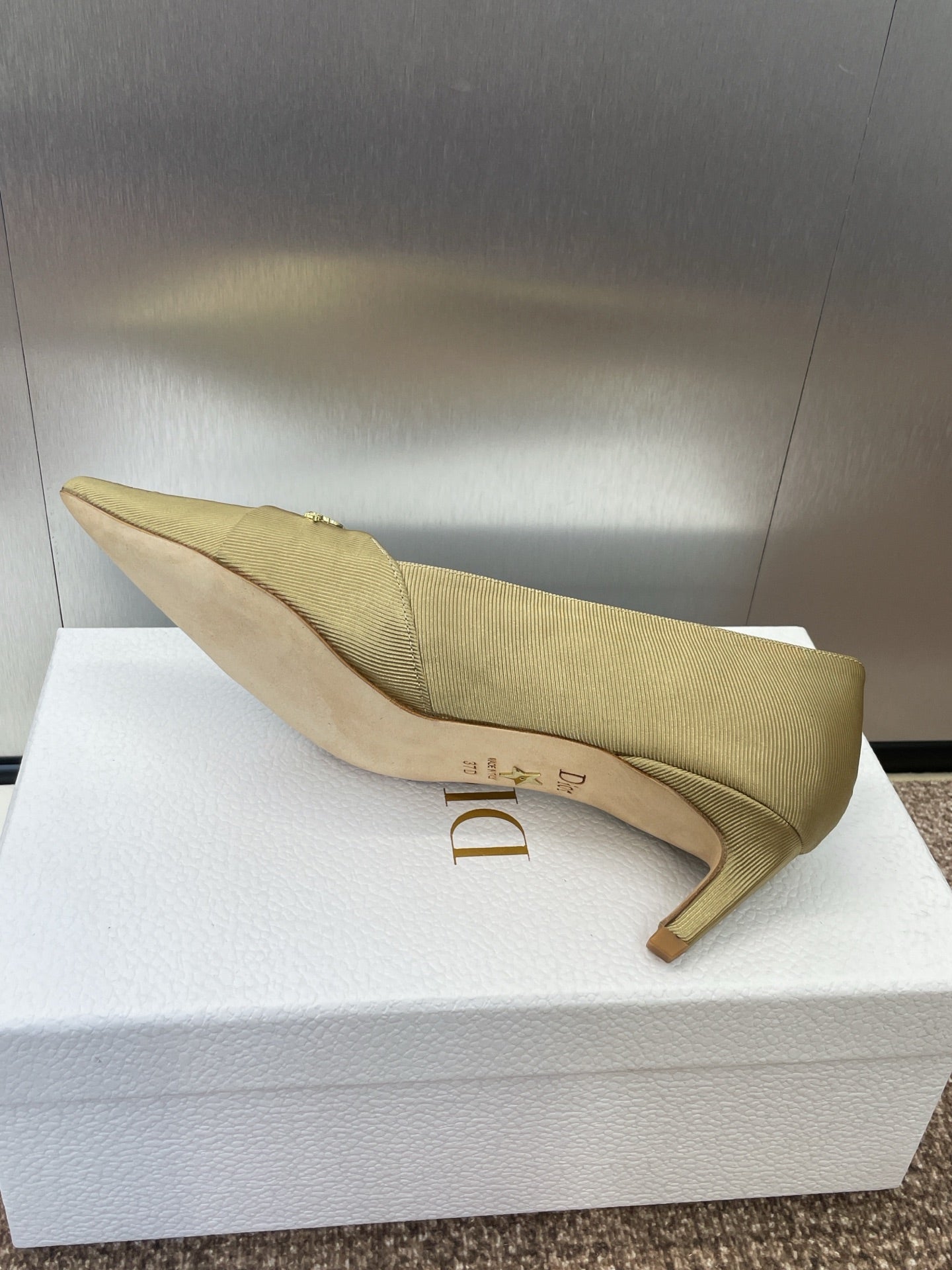 DIOR MY DD 25S HIGH HEEL 55MM IN KHAKI GOLD FABRIC GOLD LOGO