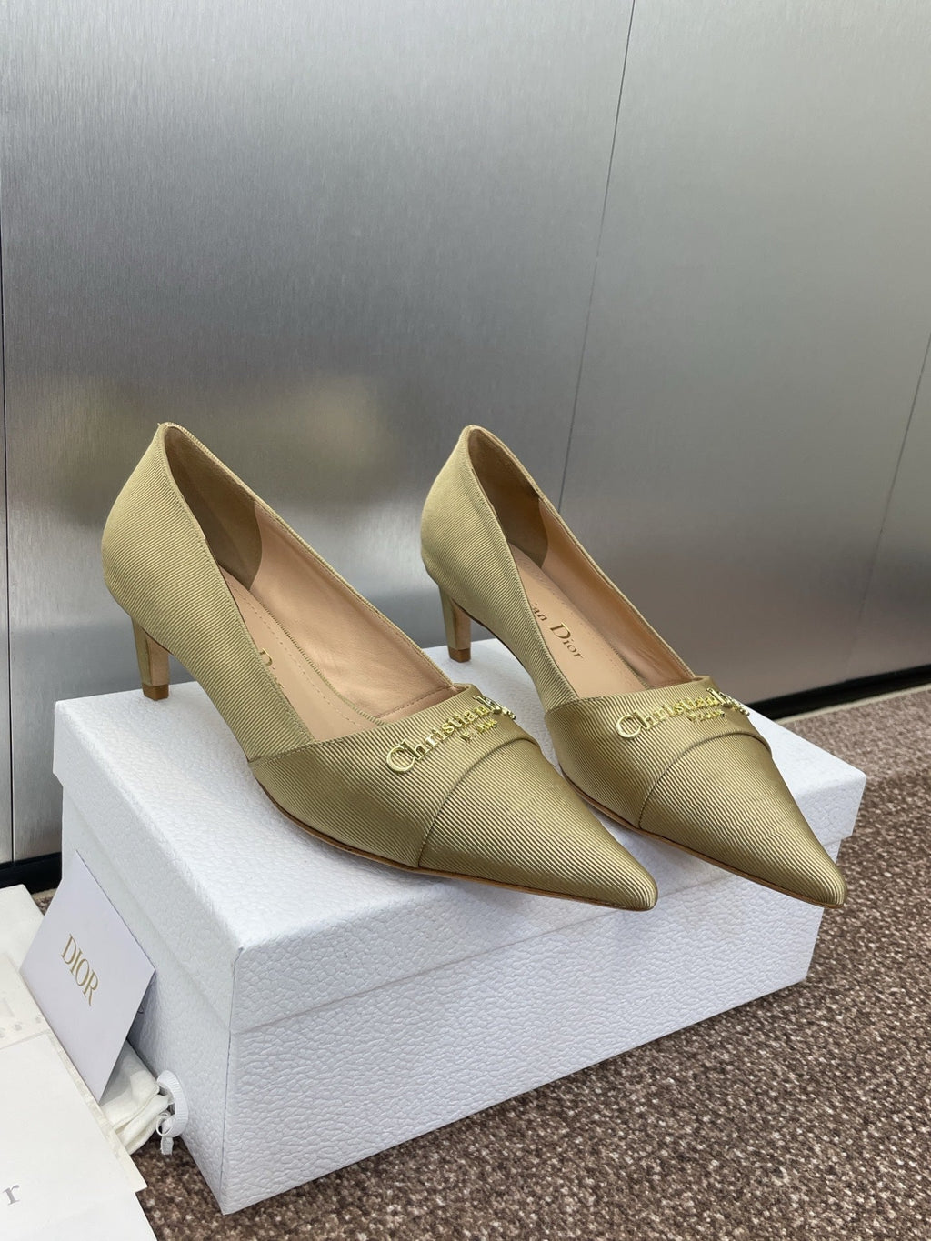DIOR MY DD 25S HIGH HEEL 55MM IN KHAKI GOLD FABRIC GOLD LOGO