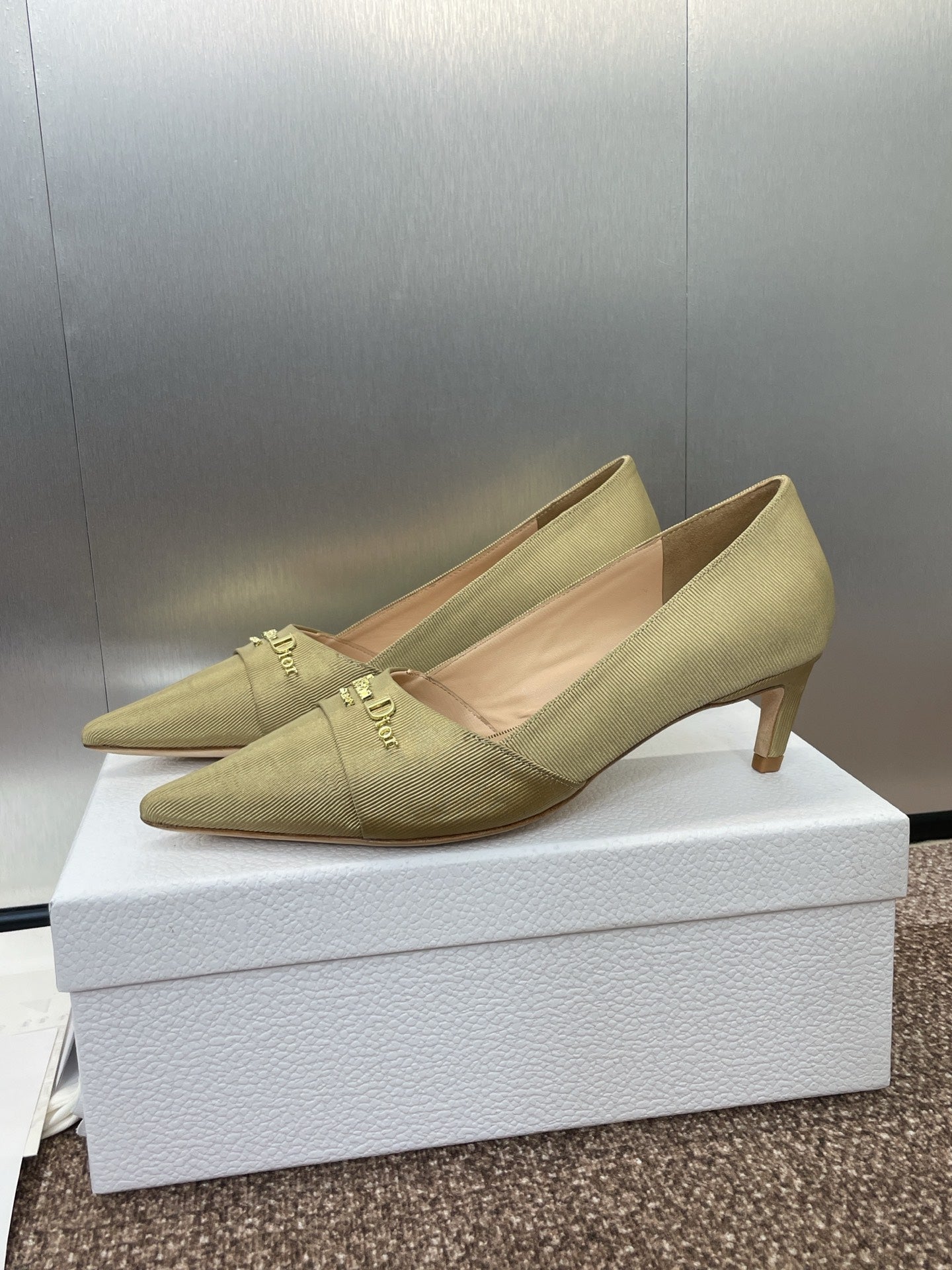 DIOR MY DD 25S HIGH HEEL 55MM IN KHAKI GOLD FABRIC GOLD LOGO