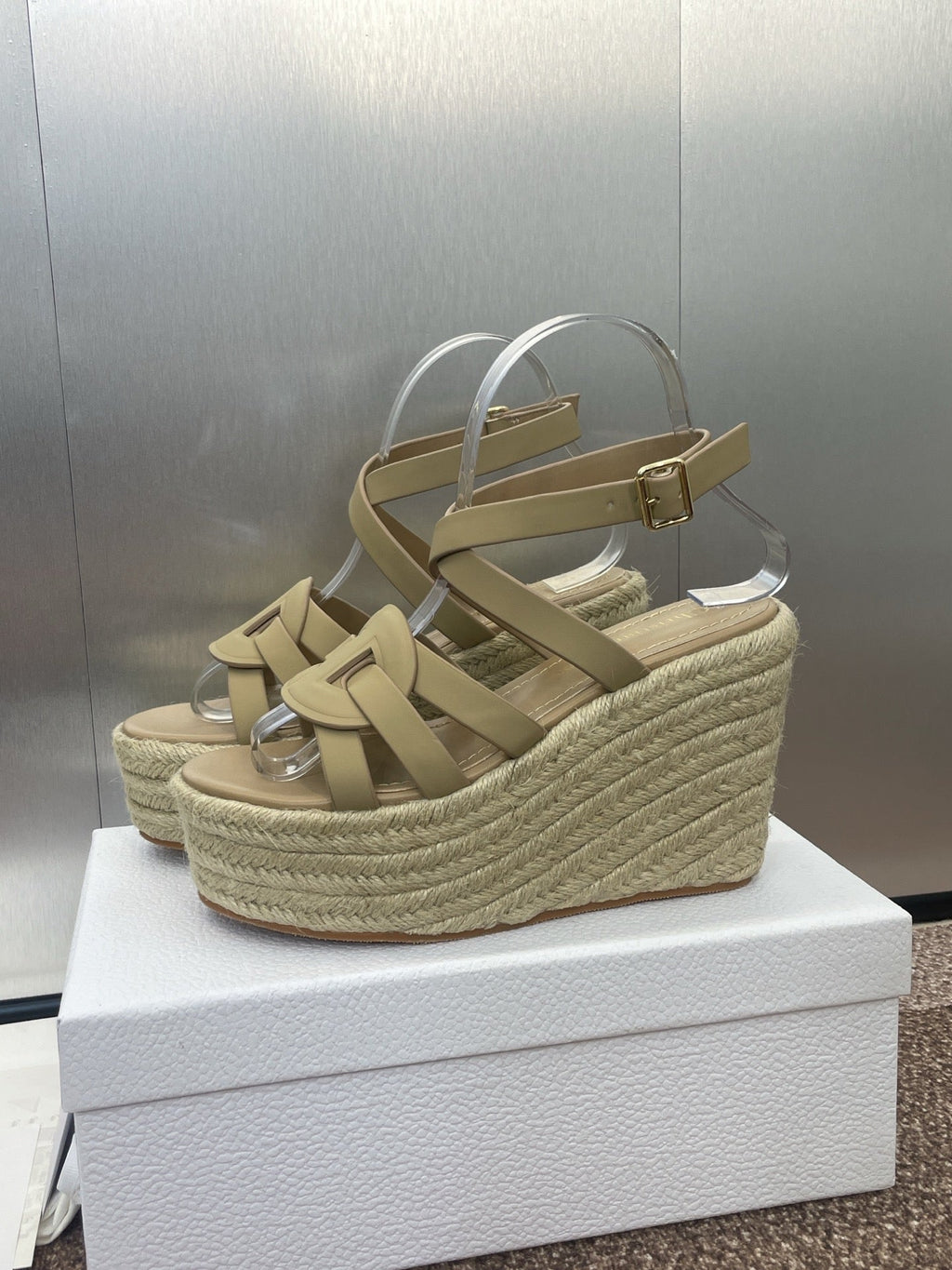 DIOR D-CLUB 25S HIGH HEEL WEDGE 100MM IN GOLDEN BEIGE CALFSKIN RAFFIA SOLE